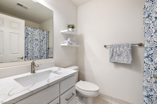 16204 CAITLIN Circle, Commerce Charter Township, MI 48390