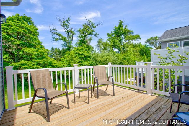 14193 Phoenix Place, Holland, MI 49424