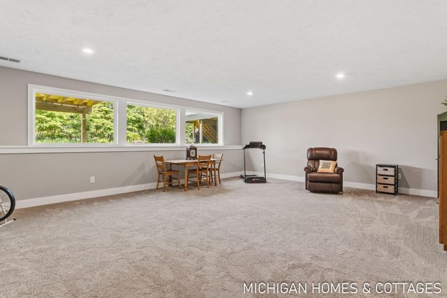 14193 Phoenix Place, Holland, MI 49424