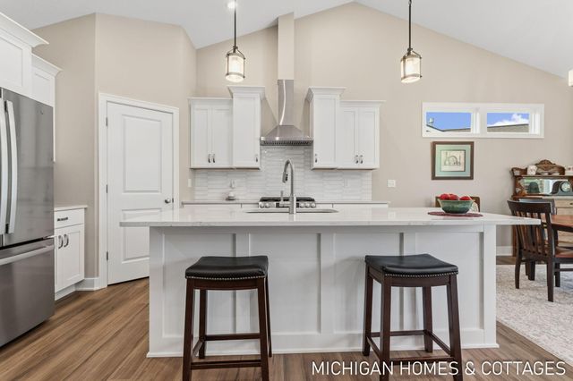 14193 Phoenix Place, Holland, MI 49424