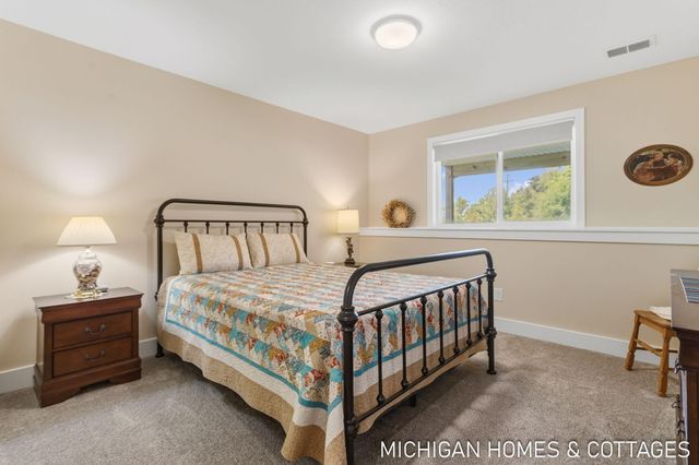 14193 Phoenix Place, Holland, MI 49424