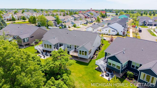 14193 Phoenix Place, Holland, MI 49424