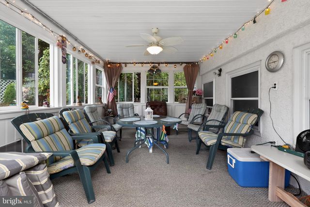 1424 BURMONT RD, Havertown, PA 19083