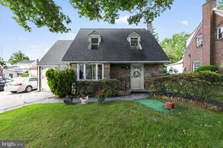 1424 BURMONT RD, Havertown, PA 19083