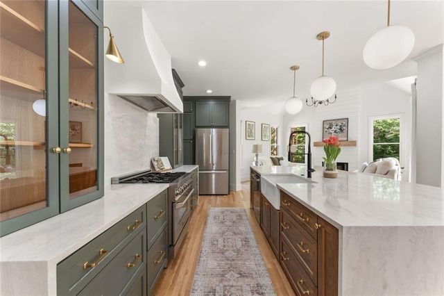 1156 Winborn Trail, Kennesaw, GA 30152