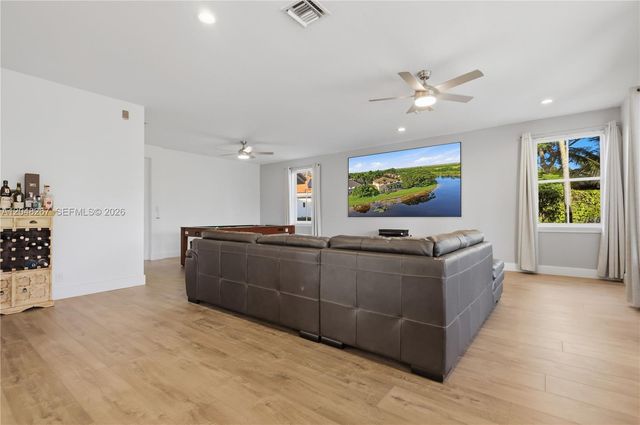 1419 Crossbill Ct 1419, Weston, FL 33327