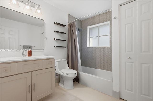 1419 Crossbill Ct 1419, Weston, FL 33327
