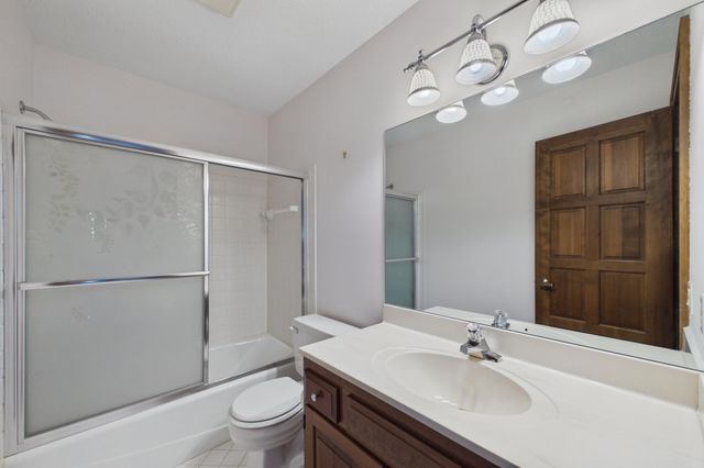 5501 Dewey Hill Road 322, Edina, MN 55439