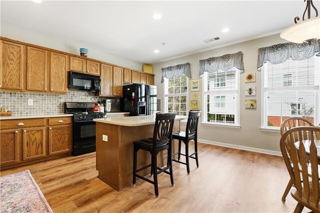 6205 Indian Wood Circle SE, Mableton, GA 30126