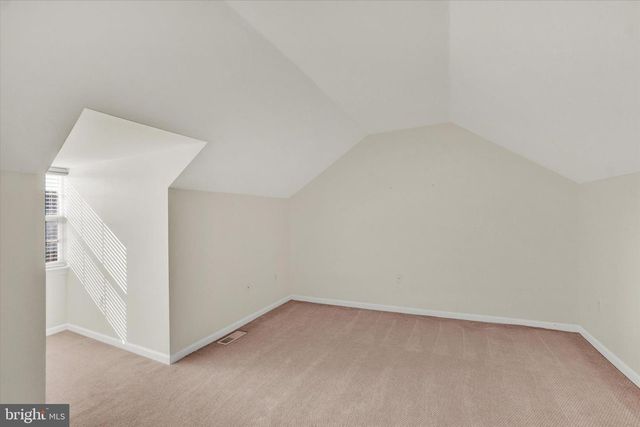 2859 WOODMONT DR, York, PA 17404