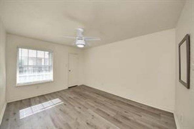 6500 Sands Point Drive 804, Houston, TX 77074