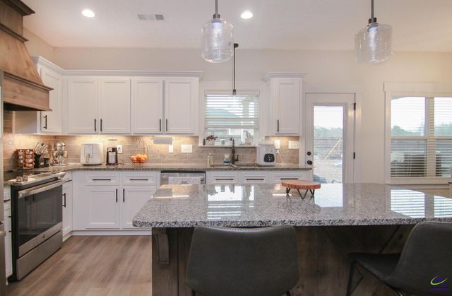 101 Lighterknot Trail, Perry, GA 31069
