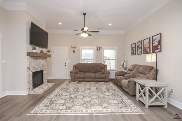 101 Lighterknot Trail, Perry, GA 31069