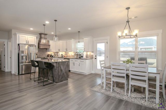 101 Lighterknot Trail, Perry, GA 31069