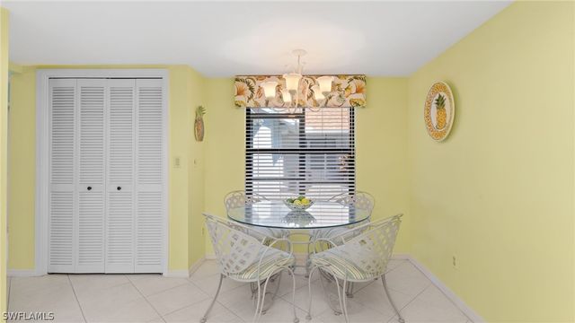 660 Kings WAY, Naples, FL 34104