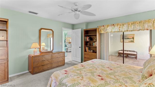 660 Kings WAY, Naples, FL 34104