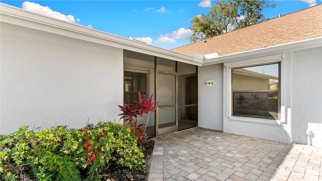660 Kings WAY, Naples, FL 34104