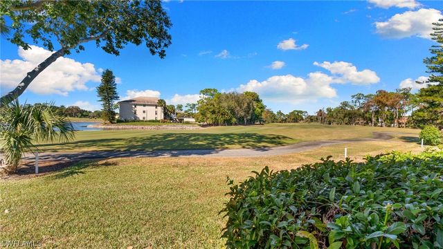 660 Kings WAY, Naples, FL 34104