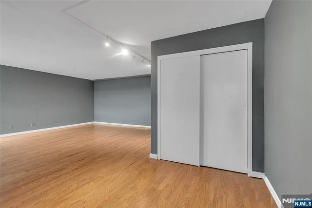 208 Anderson Street S4C, Hackensack, NJ 07601