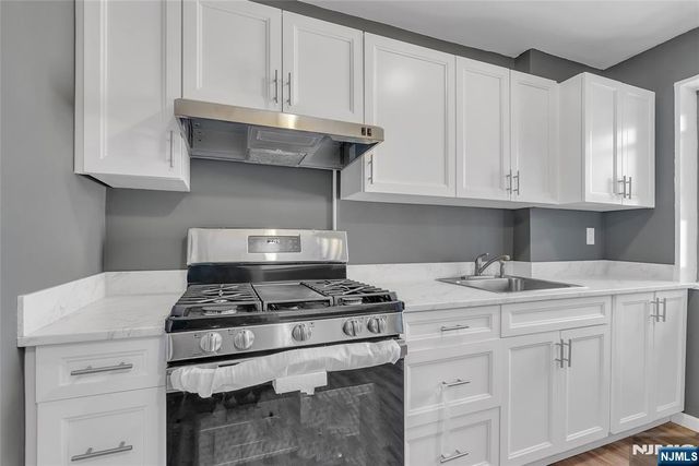 208 Anderson Street S4C, Hackensack, NJ 07601