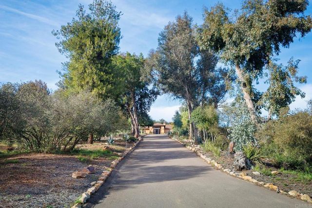 11782 Betsworth Road, Valley Center, CA 92082