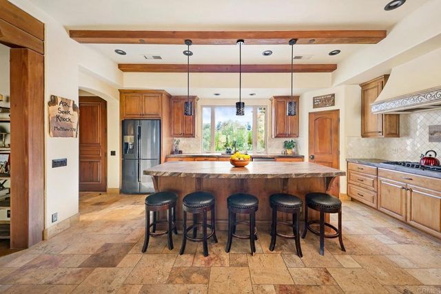 11782 Betsworth Road, Valley Center, CA 92082