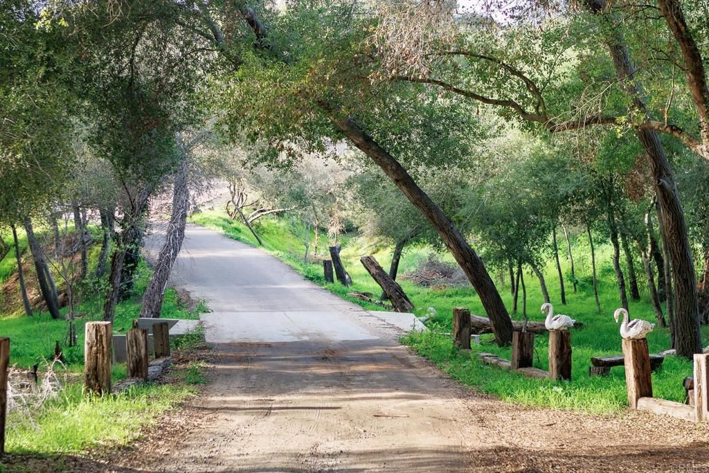 11782 Betsworth Road, Valley Center, CA 92082