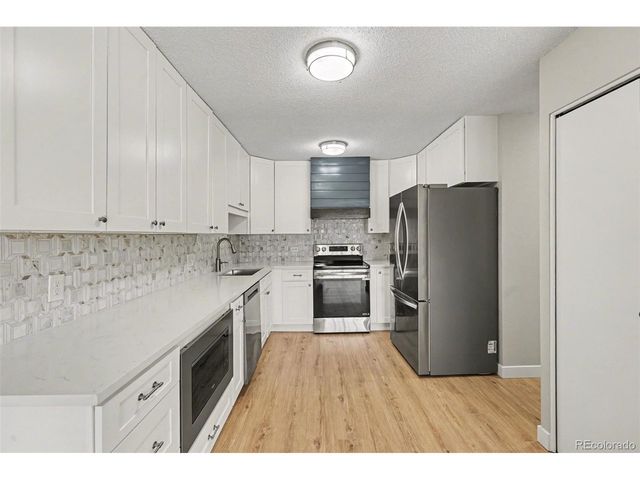 680 S Alton Way 7B, Denver, CO 80247