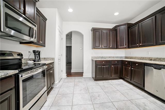 3381 Woodlands Drive, Saraland, AL 36571
