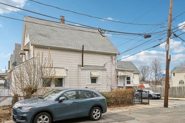 100 Fremont St, Somerville, MA 02145