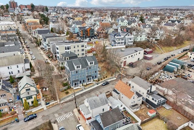 100 Fremont St, Somerville, MA 02145