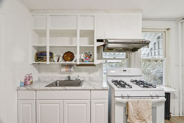 100 Fremont St, Somerville, MA 02145