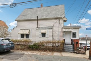 100 Fremont St, Somerville, MA 02145