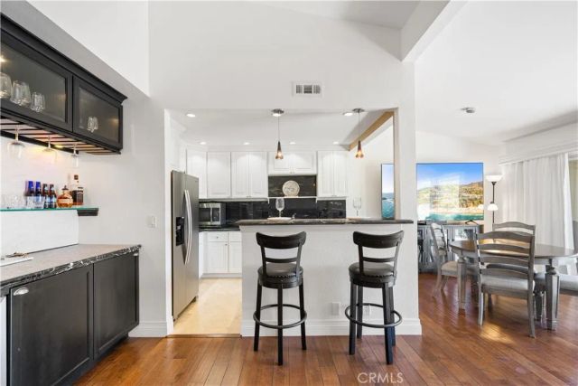 2326 Vista Hogar, Newport Beach, CA 92660
