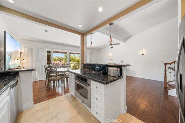 2326 Vista Hogar, Newport Beach, CA 92660