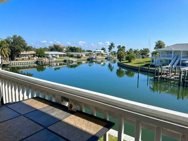 4728 BEACH C, St Petersburg, FL 33705