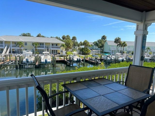 4728 BEACH C, St Petersburg, FL 33705