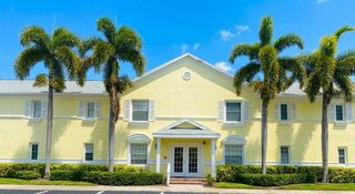 4728 BEACH C, St Petersburg, FL 33705