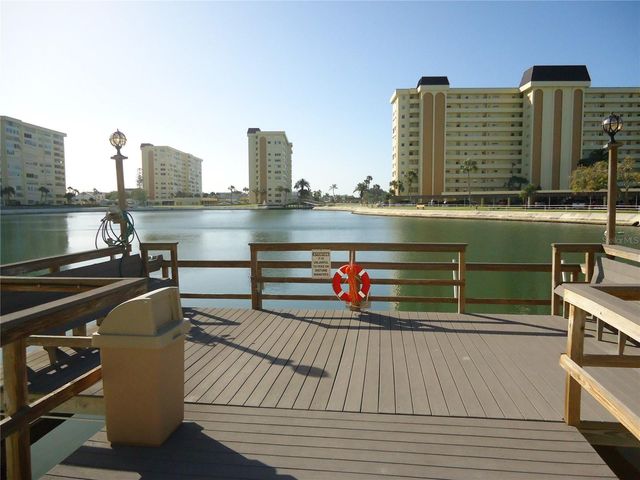 4550 COVE CIRCLE 405, Madeira Beach, FL 33708