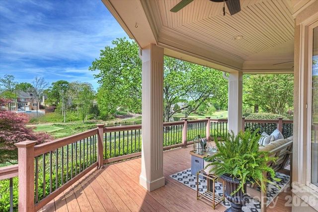 7010 Seton House Lane, Charlotte, NC 28277