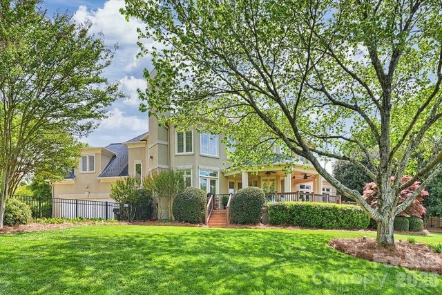 7010 Seton House Lane, Charlotte, NC 28277