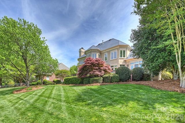 7010 Seton House Lane, Charlotte, NC 28277