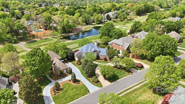 7010 Seton House Lane, Charlotte, NC 28277