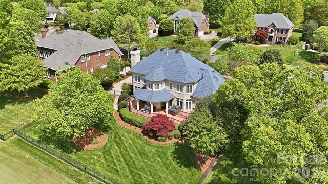7010 Seton House Lane, Charlotte, NC 28277