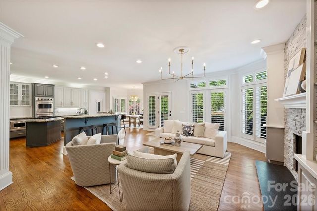 7010 Seton House Lane, Charlotte, NC 28277