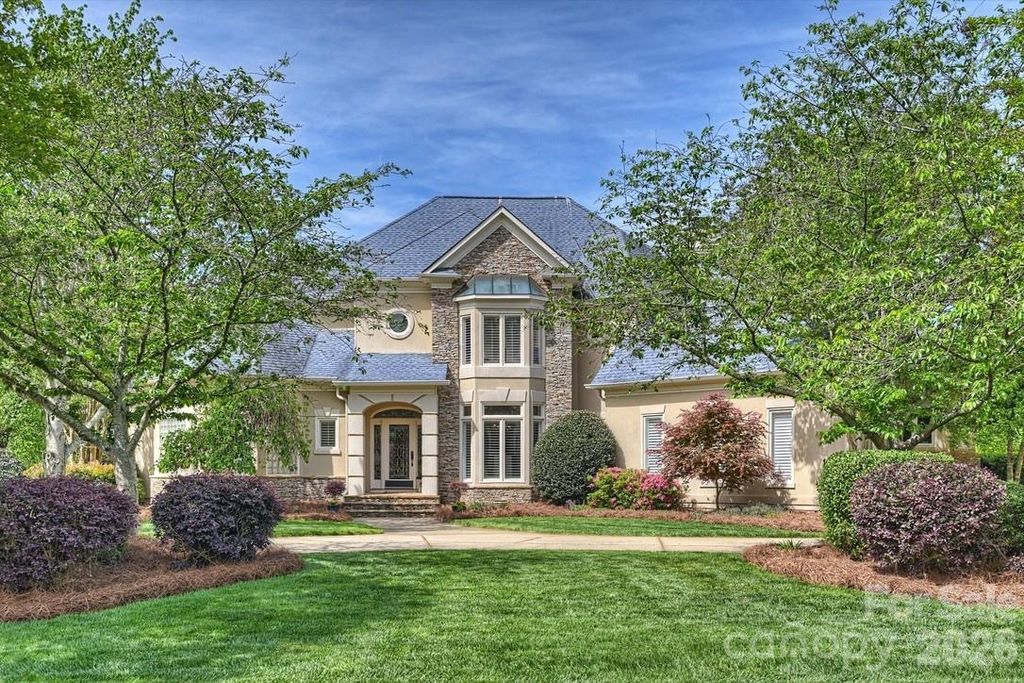 7010 Seton House Lane, Charlotte, NC 28277