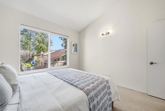 19124 Vineyard Lane, Saratoga, CA 95070