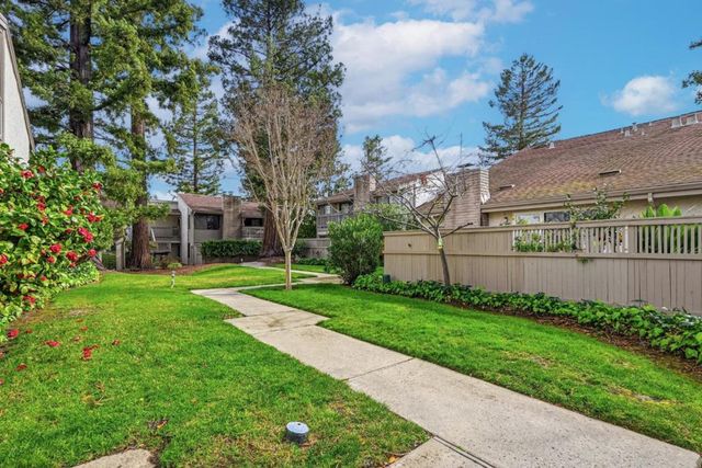 19124 Vineyard Lane, Saratoga, CA 95070