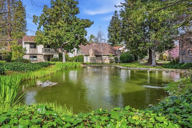 19124 Vineyard Lane, Saratoga, CA 95070
