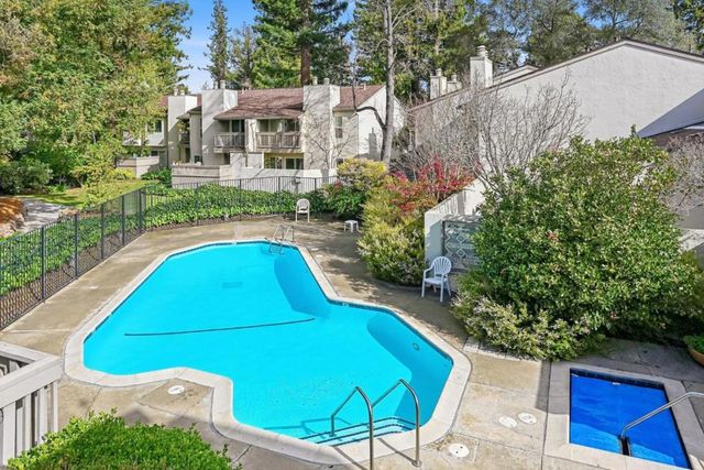 19124 Vineyard Lane, Saratoga, CA 95070